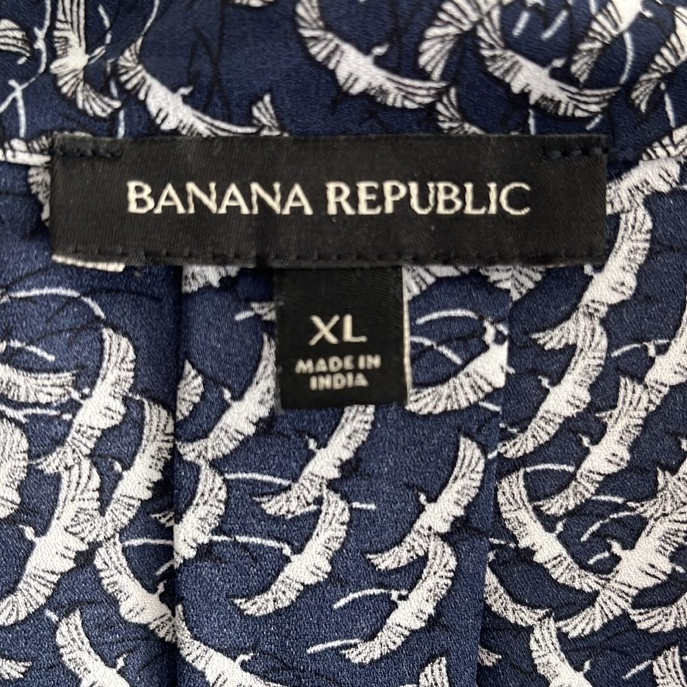 Banana Republic Blue and White Blouse - Picture 2 of 5